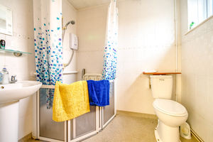 Photo 14- click for photo gallery